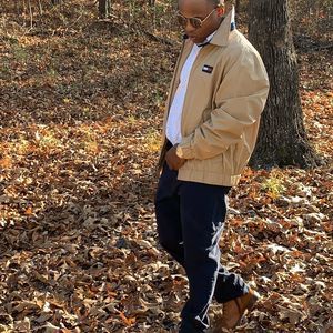 Meet your Posher, Fredrick